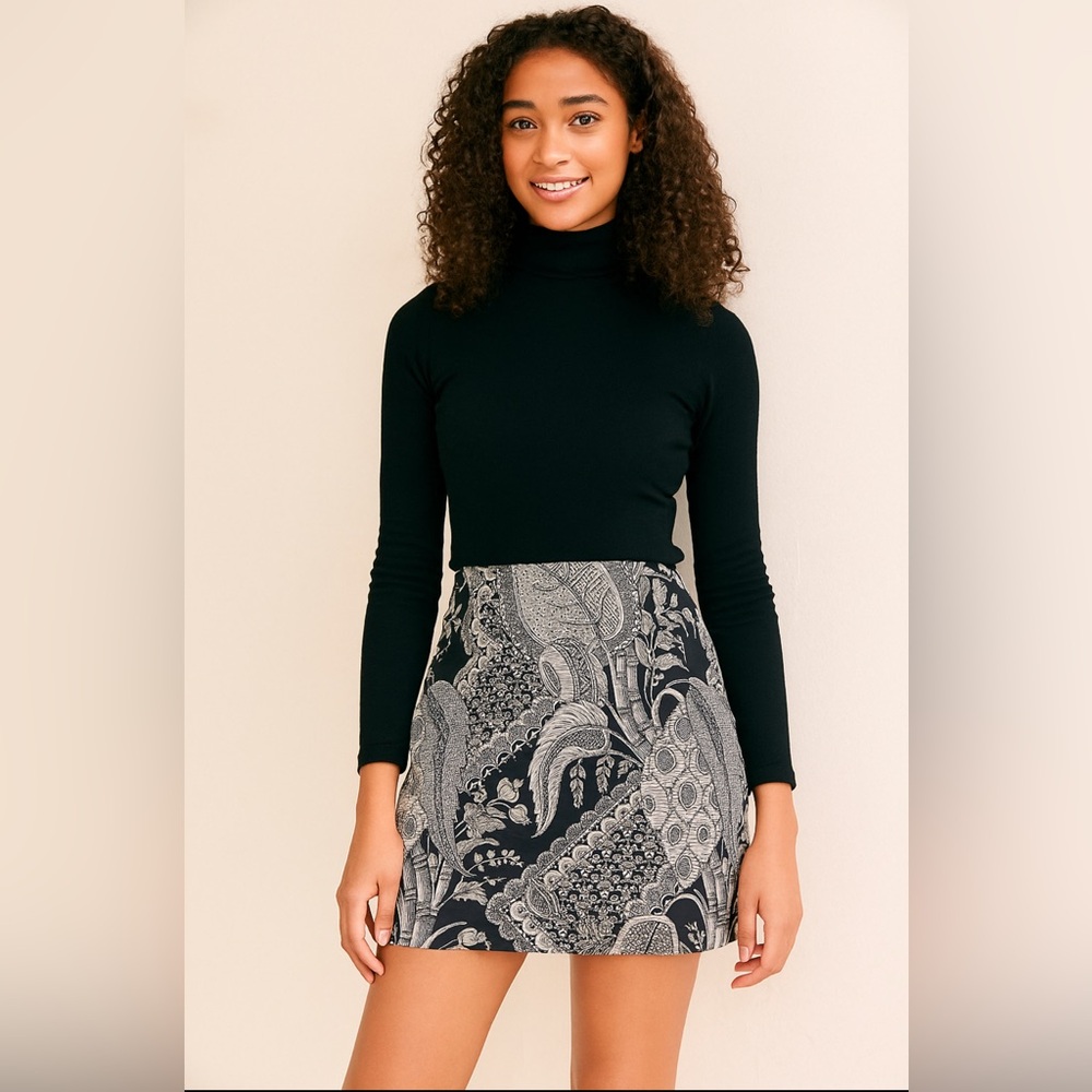 Trina Turk Skirts “Los Angeles” | Trina Turk Graphic Paisley Mini Skirt